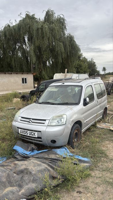 Citroen berlingo dezmembrez sau vând întregi