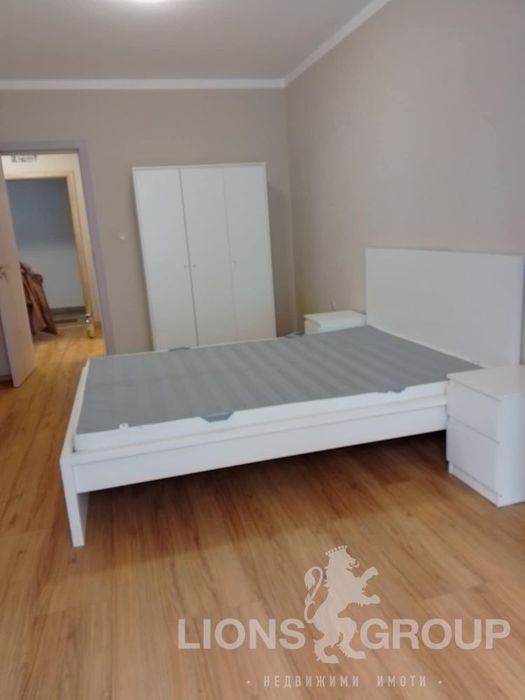 Двустаен Партерен Апартамент с Огромна Тераса – Кв. БРИЗ, Варна!