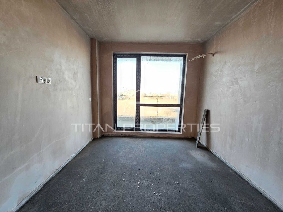 Продава се Тристаен апартамент в Пловдив, Остромила - 150 кв.м за 1256 €/кв.м - Снимка #6