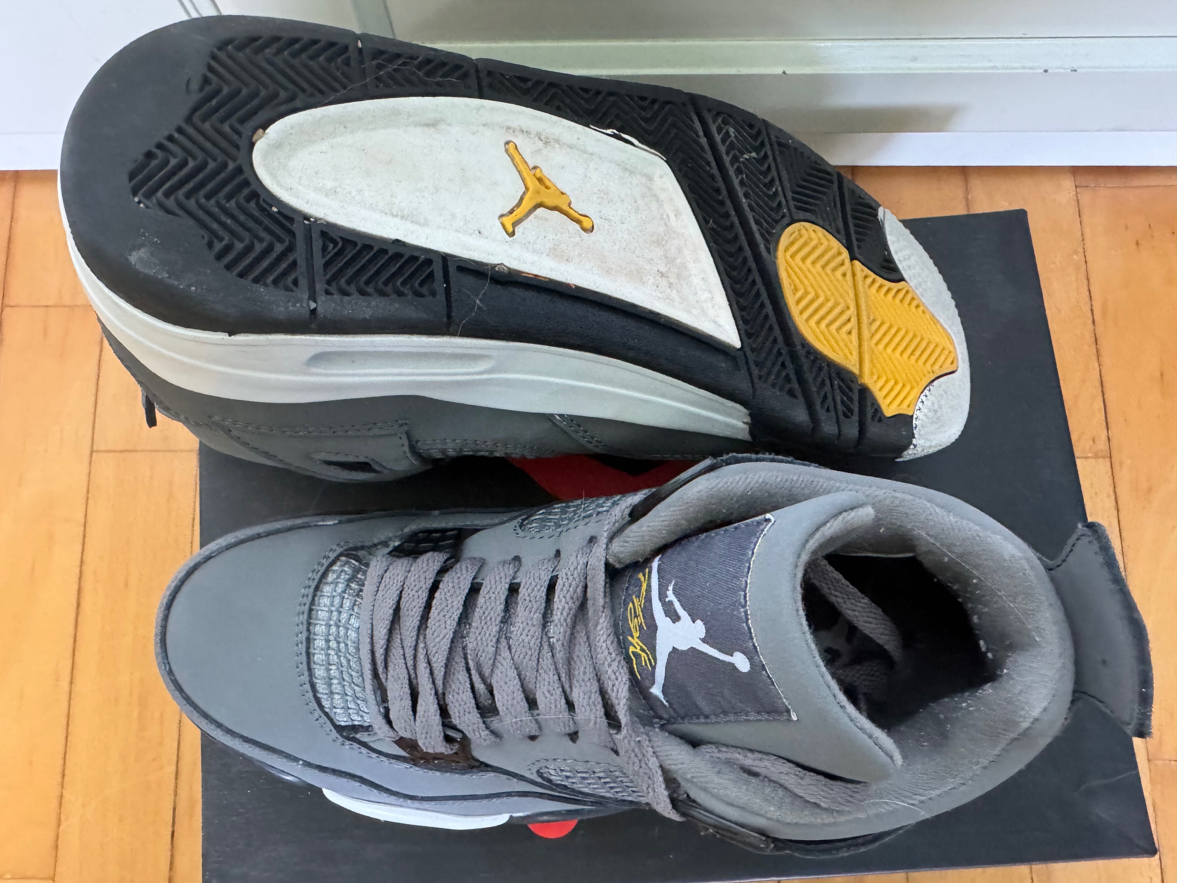 Jordan 4 Cool Grey