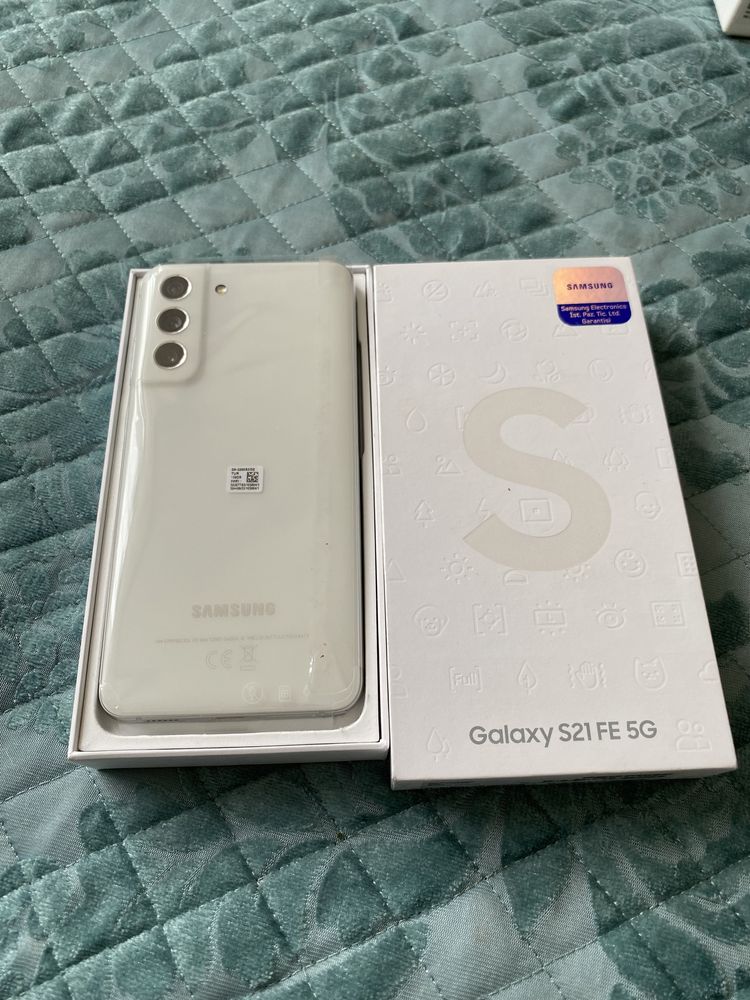 Samsung S21Fe. Новый