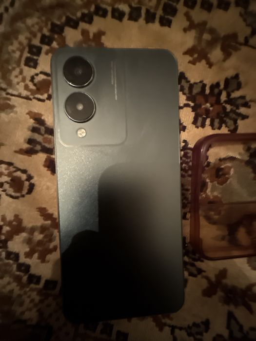 Vivo 17 s в хорошем состояние
