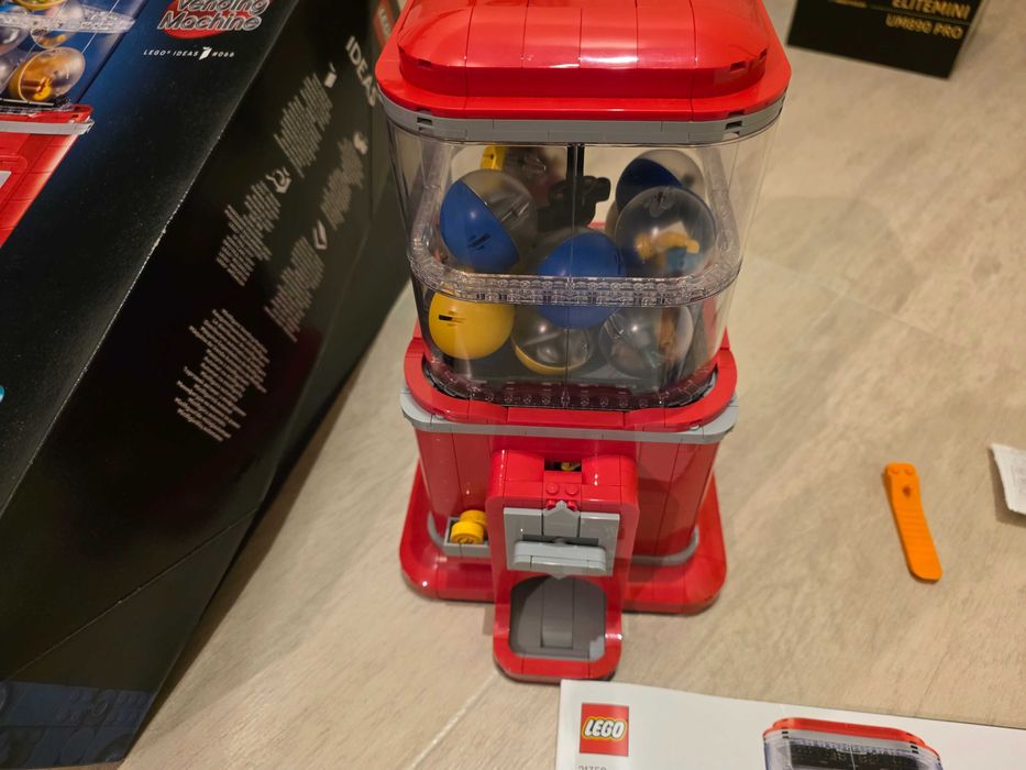 Lego Minifigure Vending Machine