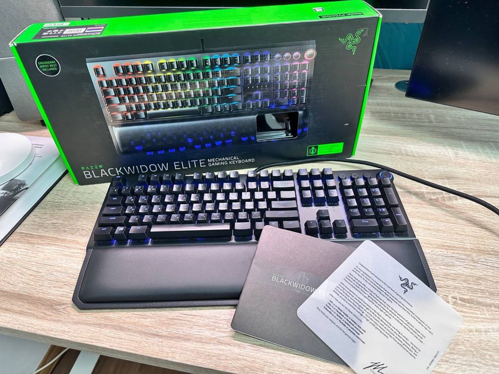Клавиатура Razer Blackwidow Elite