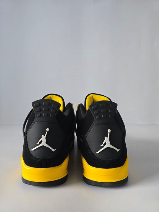 Jordan 4 Yellow Thunder