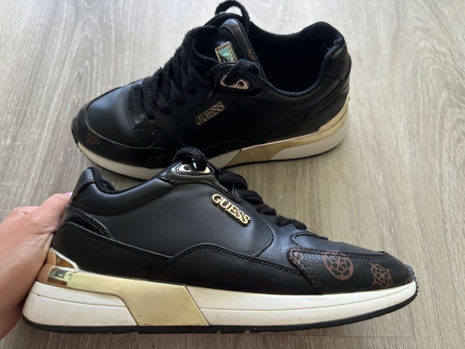 Оригинални маратонки Guess 35 номер