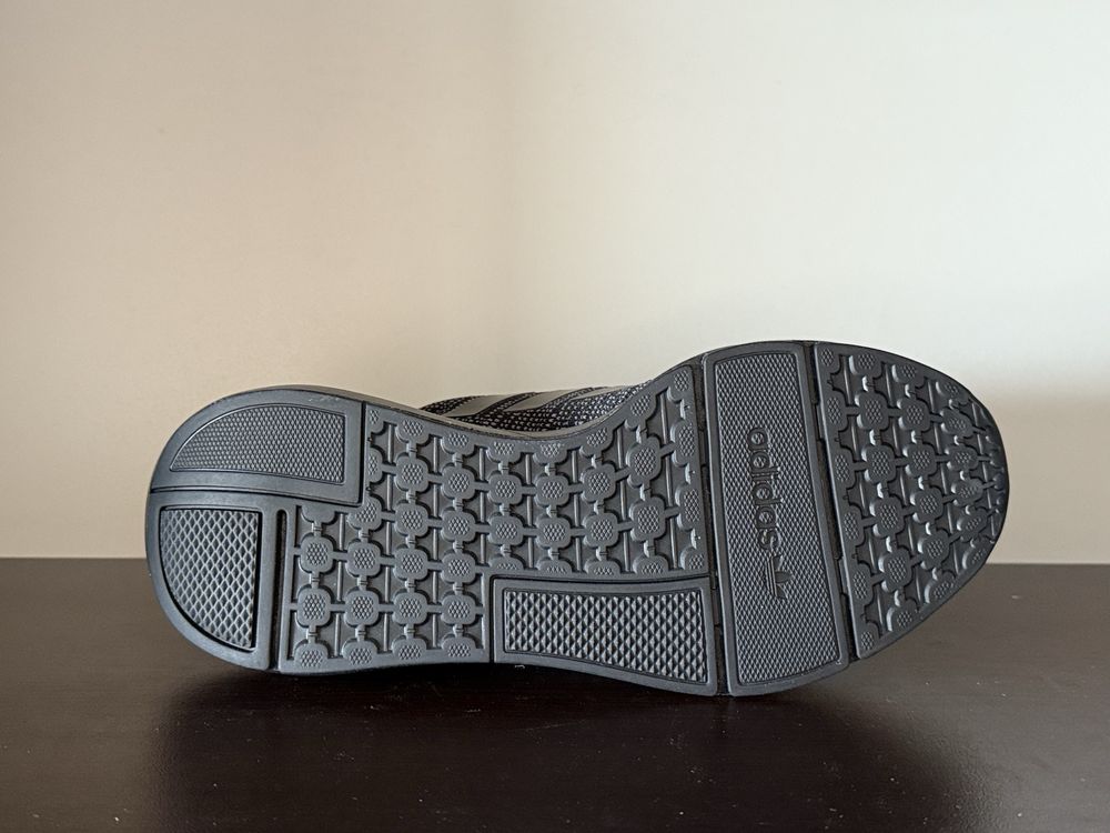 ADIDAS SWIFT RUN 22 J / Налични 36н 22.5н/38.5н 24см/39н 24см
