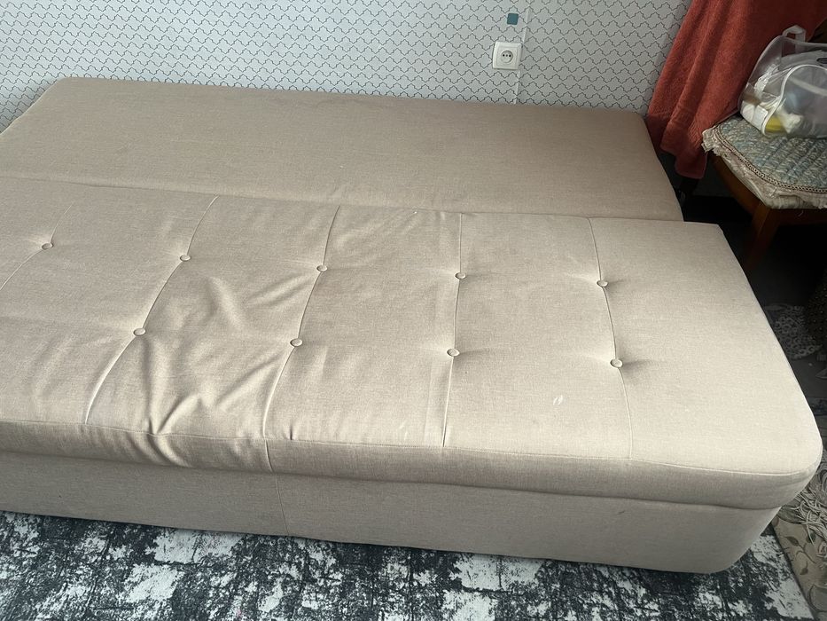 Продам диван тахта