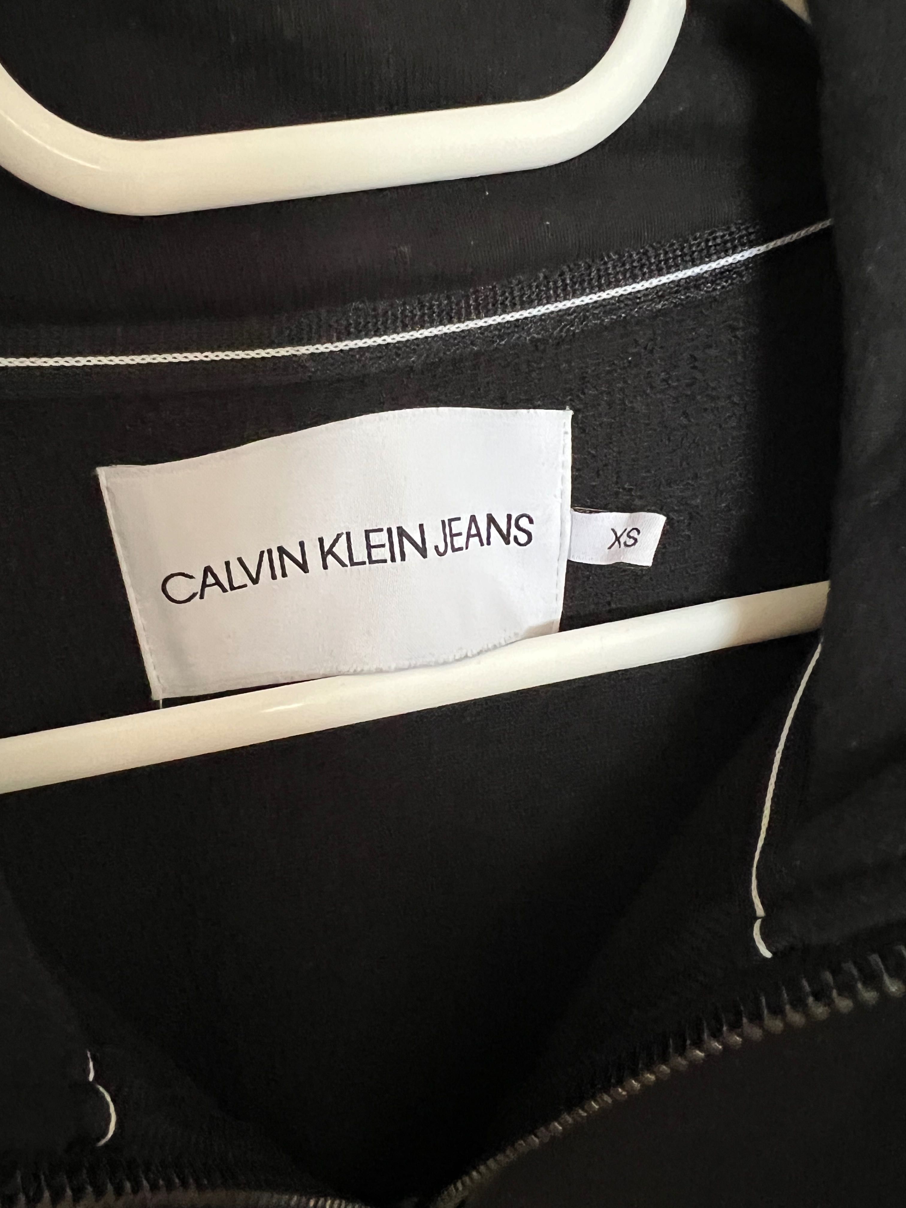 Рокля Calvin Klein XS