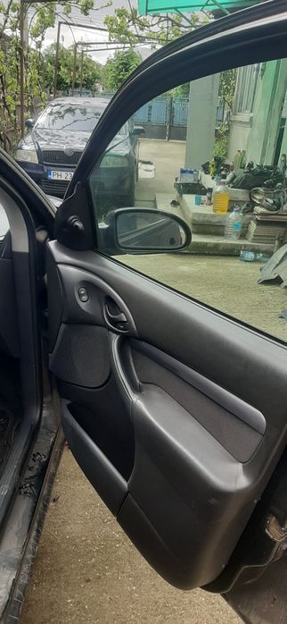 Dezmembrez ford focus 1 1.8tdci/ddci