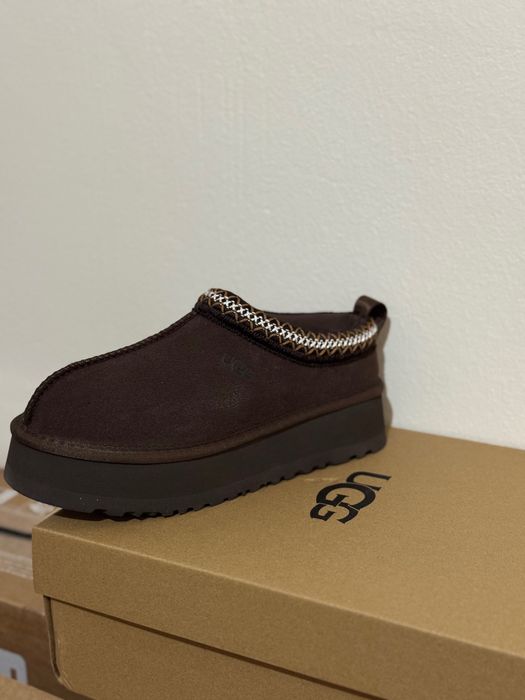 Vând UGG Tazz II noi