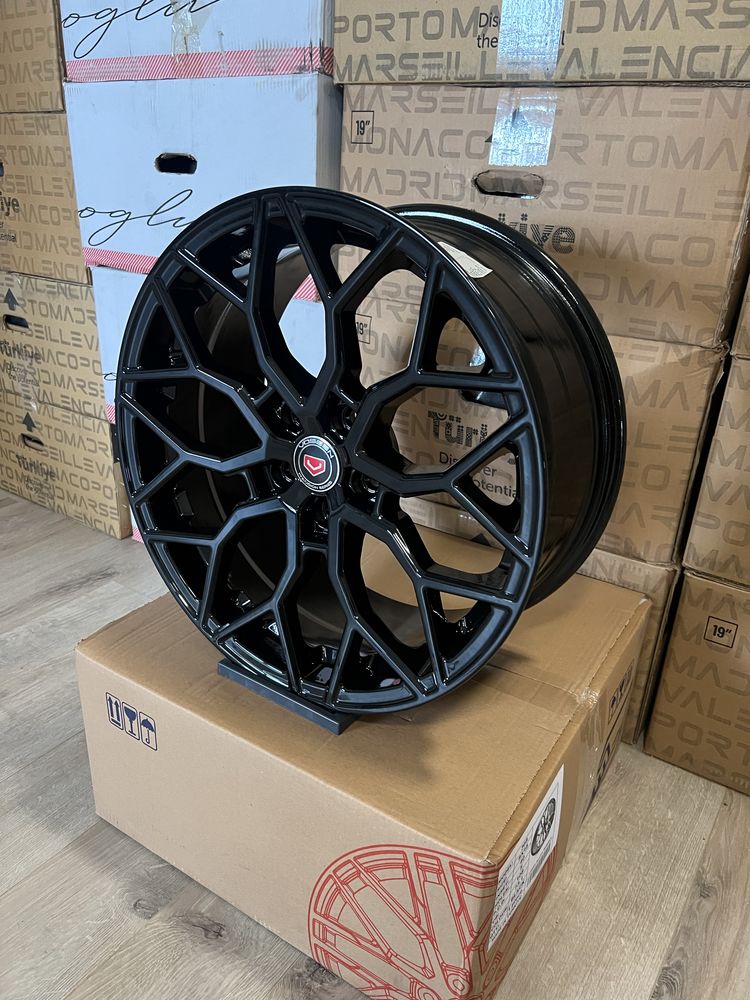 Jante Noi R18 stil Vossen HF 5x120 pentru BMW seria 3 4 5 6 7