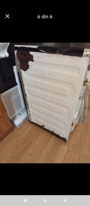 Mașina de spălat rufe Artic