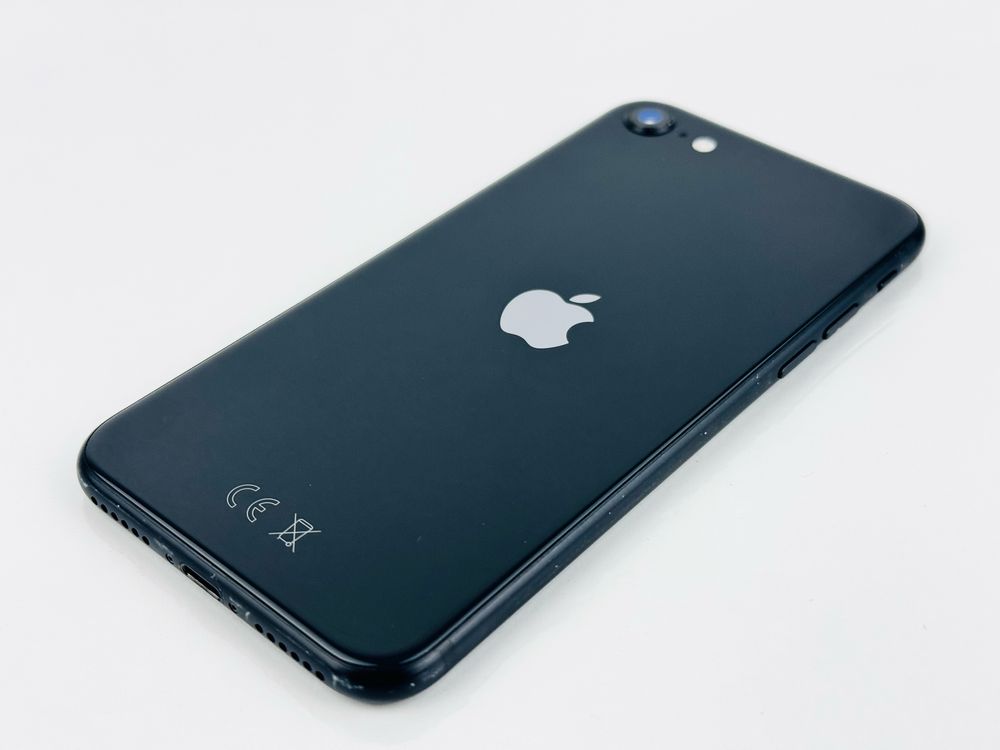 Apple iPhone SE 2020 64GB Black 97% Батерия! Гаранция!