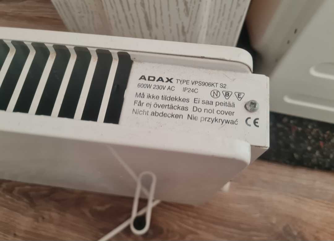 Конвектор Adax..