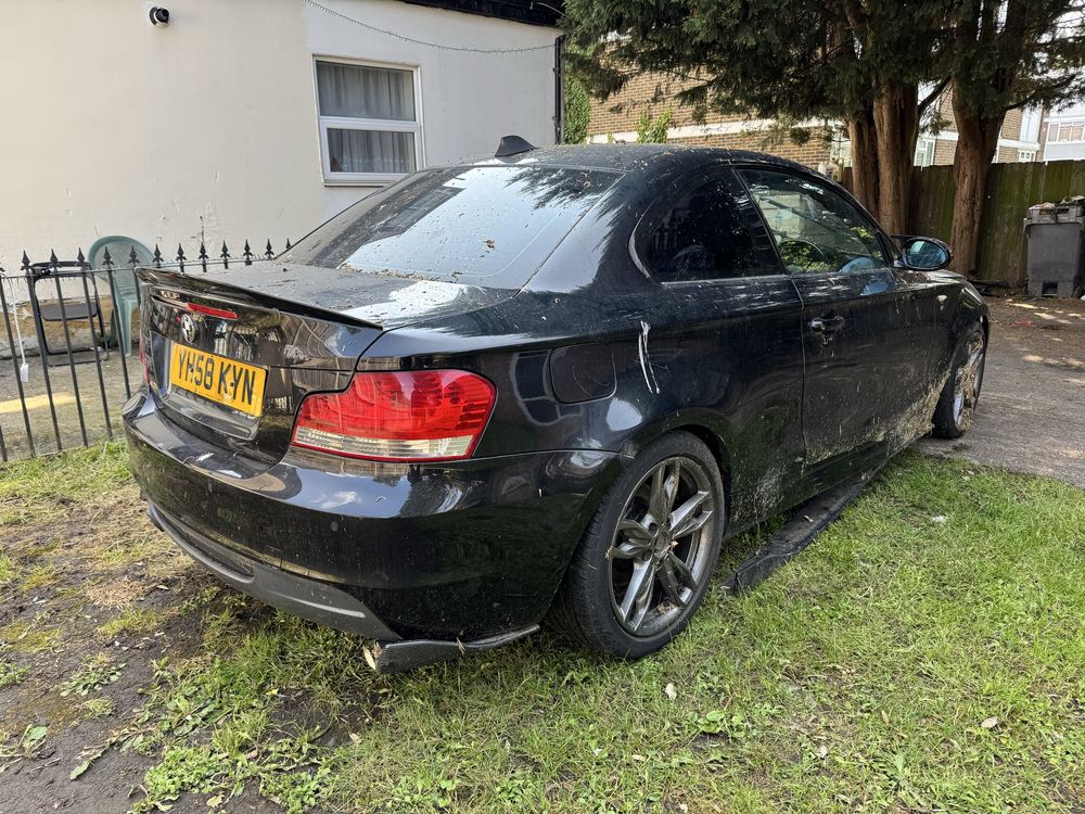 Бмв е82 123д bmw e82 123d НА ЧАСТИ