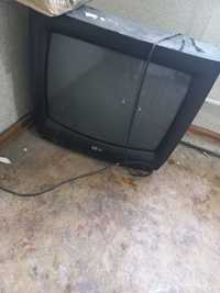 Продаю телевизор