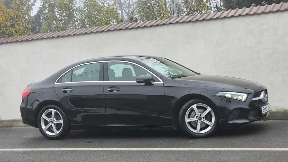 Mercedes A200d 2.0d 150cp Automat MULTIBEAM Distronic Line BLIS TOP