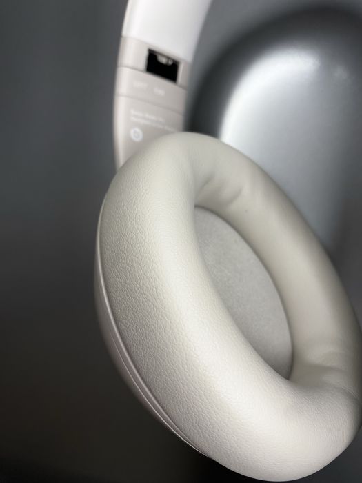 Beats Studio Pro Căștile originale