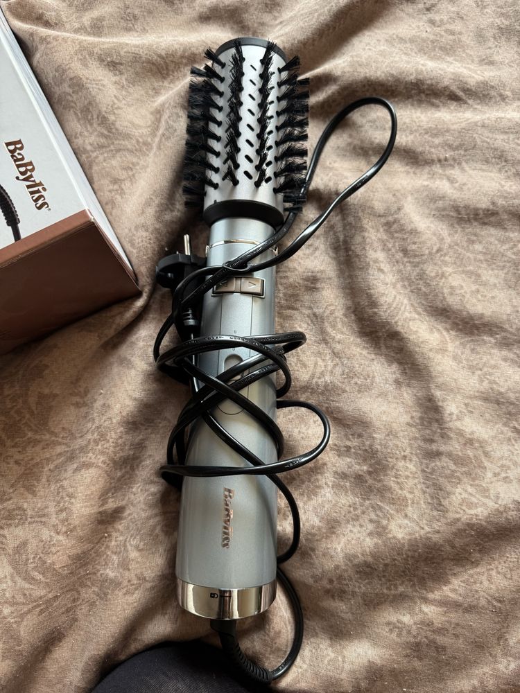 Babyliss hydrofusion въртяща се четка за коса сешоар