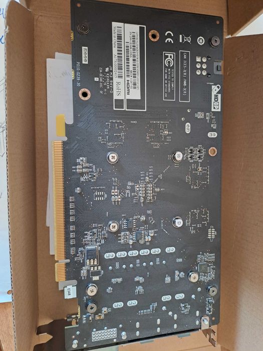 Графична карта Radeon RX 560