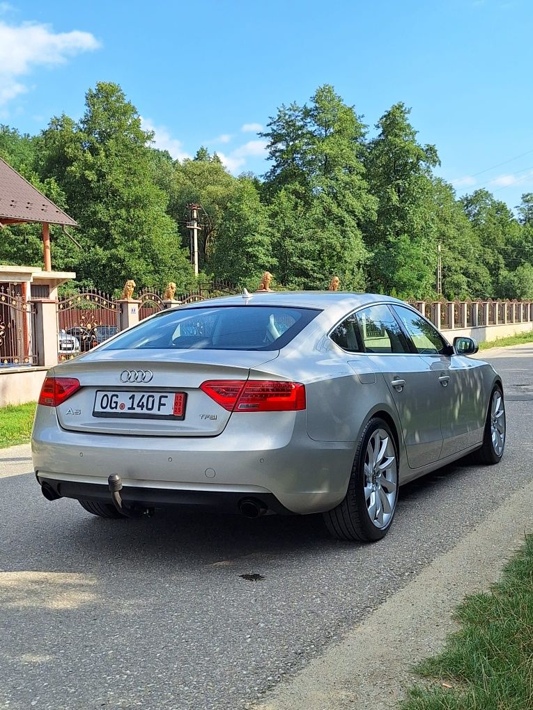 AUDI A5 * FACELIFT * PRO-LINE * Navi*LED* Cutie Automată * Import 1 ZI