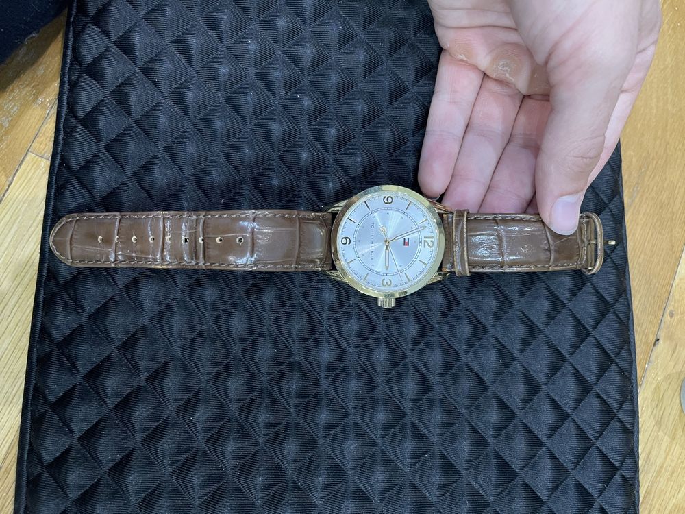 Часовници TED BAKER, US Polo ASSN, Lacoste, Hugo BOSS, Tommy Hilfiger