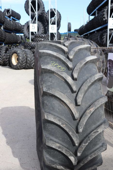 Cauciucuri Sh 650/65R38 Vredestein Radiale pentru Tractor New Holland