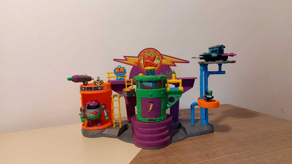 Set de joaca SuperZings - Laboratorul Kazoom