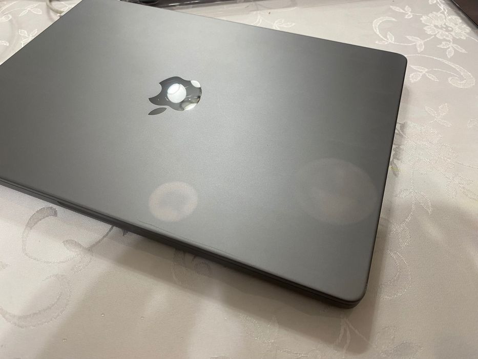 Macbook M1 pro 16gb 512gb