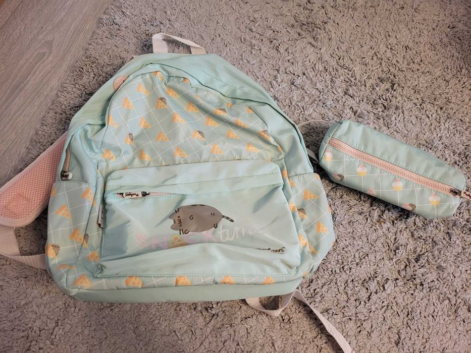 Ghiozdan cu penar EMOJI,Ghiozdan cu penar PUSHEEN, Rucsac PUMA