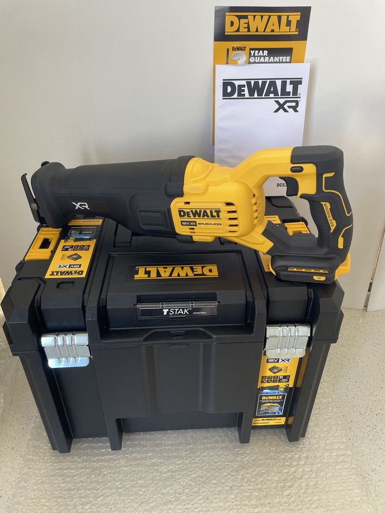 DeWALT DCS386NT XR. Fierastrau Sabie Cu Valiza Tstak Original Nou !