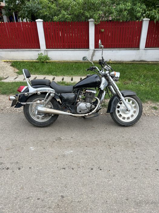 Motocicletă 200cc QINGQI / Schimb