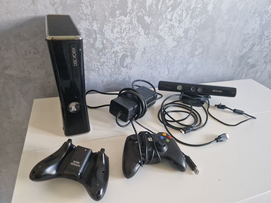 Приставка Xbox 360