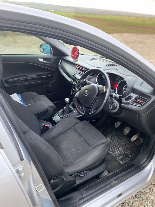 Piese accesorii alfa giulietta 1.6