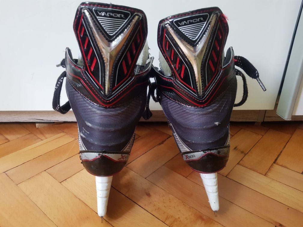 Хокейни кънки BAUER VAPOR X500