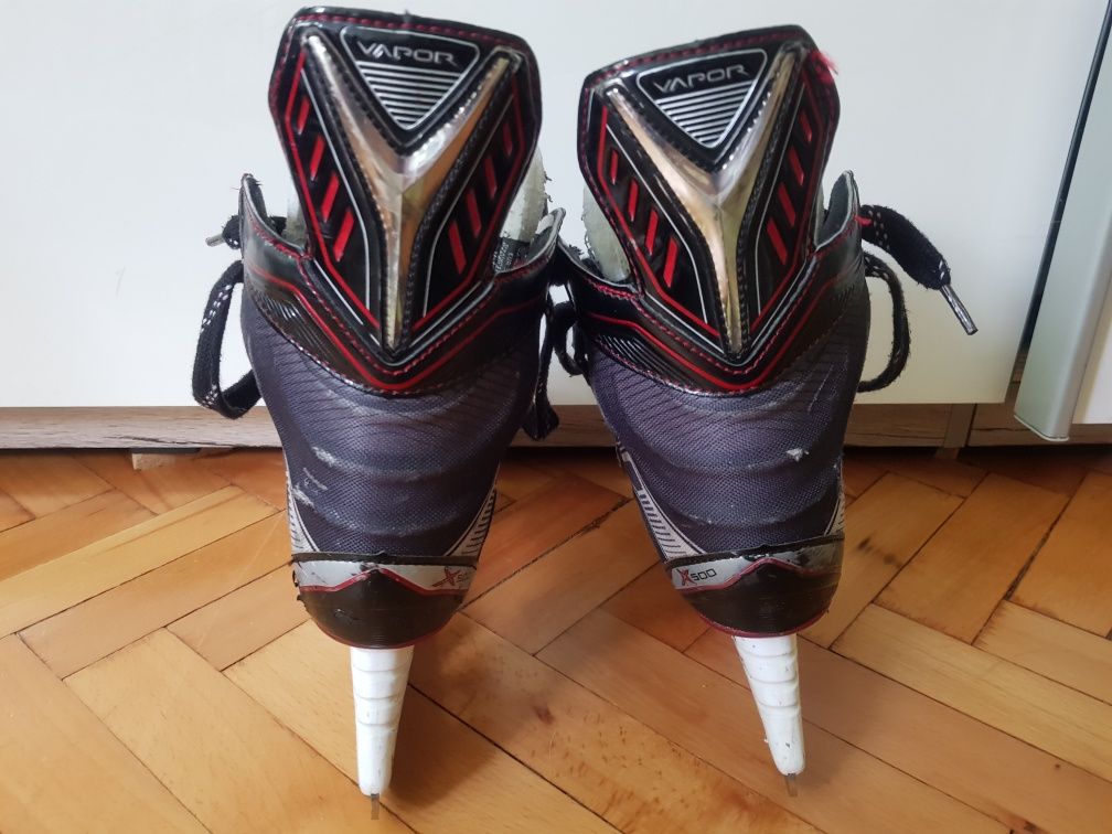 Хокейни кънки BAUER VAPOR X500