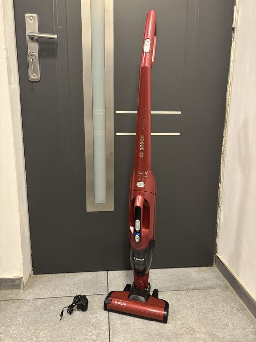 Aspirator vertical BOSCH 2in1  , cu acumulator Li-ion