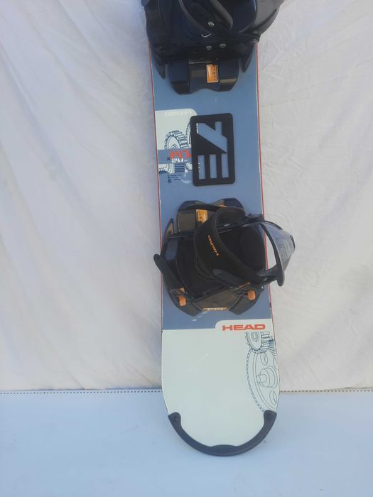 Сноуборд HEAD 147см.   с автомати.