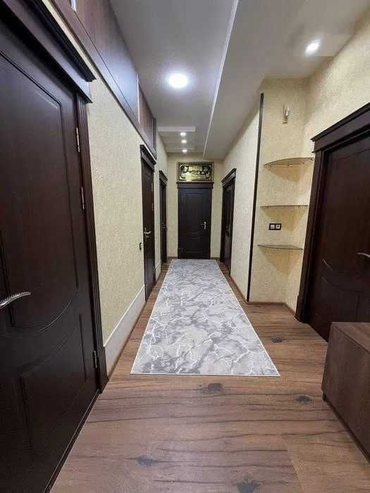 Buyuk ipak yoli metro  2 xonali uy ijaraga beriladi WZ