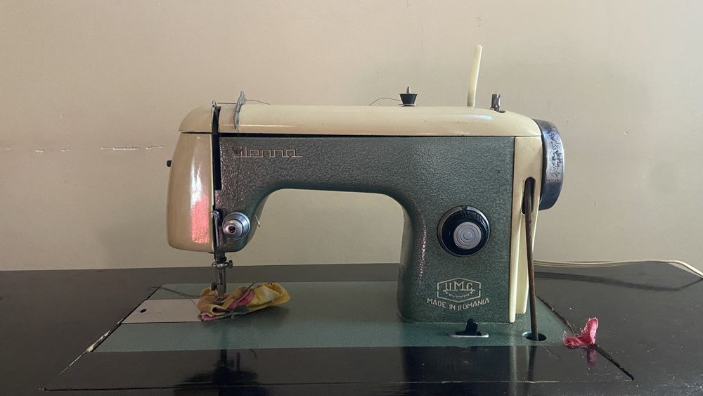 Masina de cusut Ileana