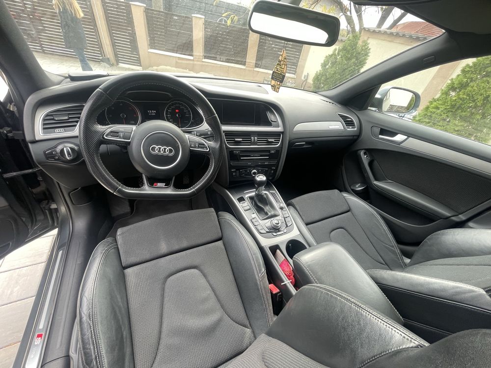 Audi A4 2.0 TDI 4x4, 2013 - De Vanzare