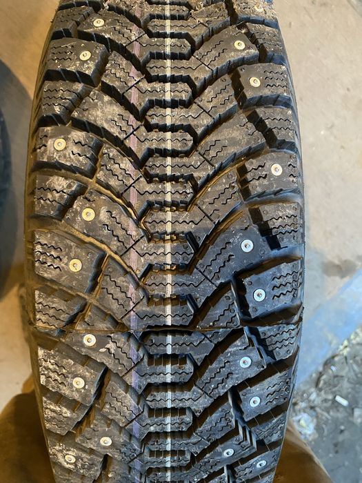 На 15. 185/65 новая в нал