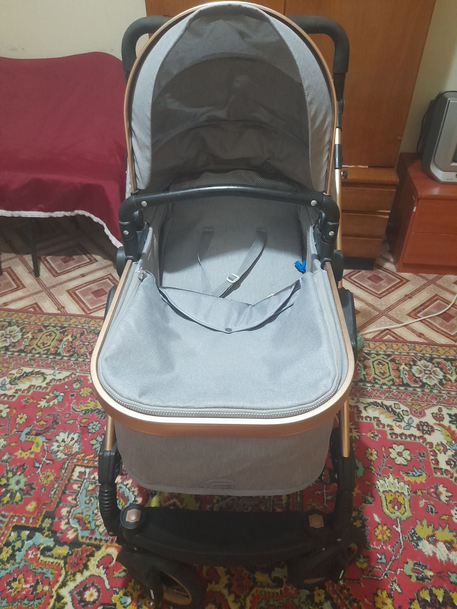 Продается коляска