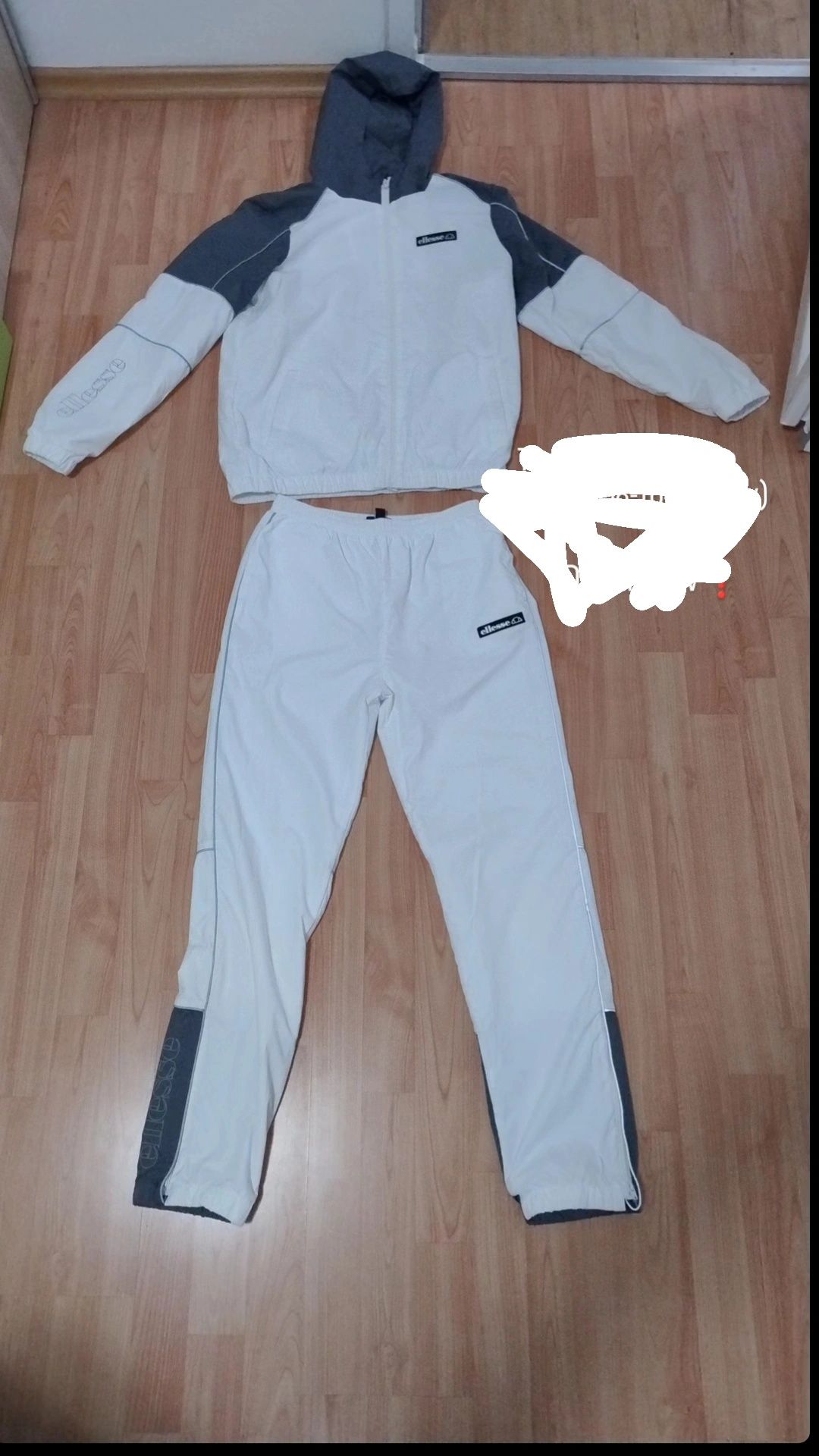 Track suit ellesse nepurtat