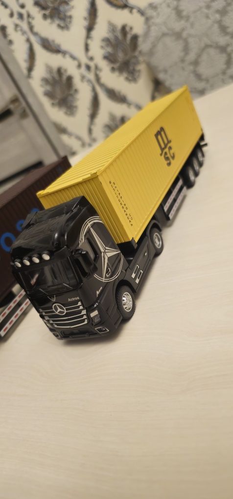 Mercedes benz Actros mp4 моделька