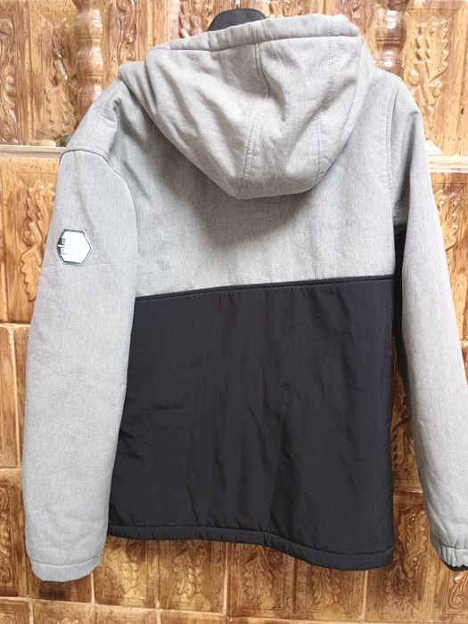 Geaca YIGGA - marimea 164 - stare perfecta