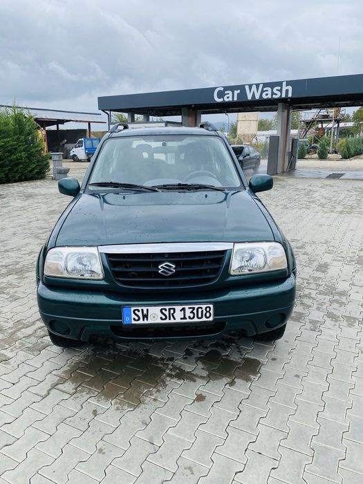 Vand suzuki grand vitara 4x4 manual , 1,6 benzina ,imp Germania !