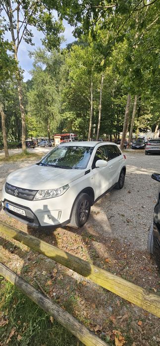 Suzuki Vitara 
2016
174000
120 CP
Clima
Climatizare