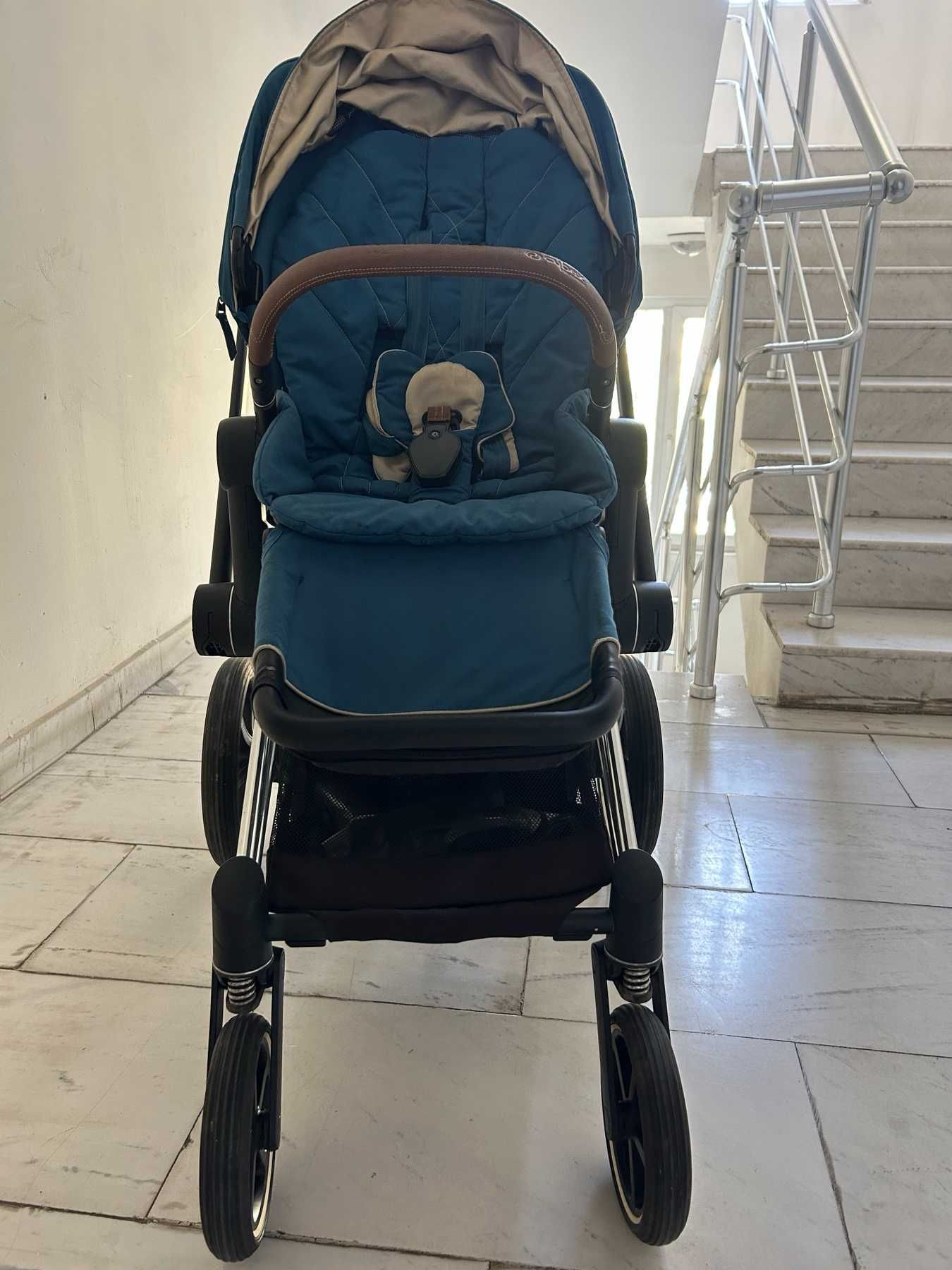 Количка Cybex Priam - шаси и летен кош